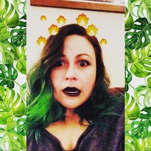 Meet your Posher, Casey